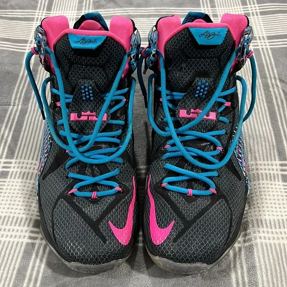Nike Lebron 12 Chromosomes Basketball Shoes - Picture 4 of 5